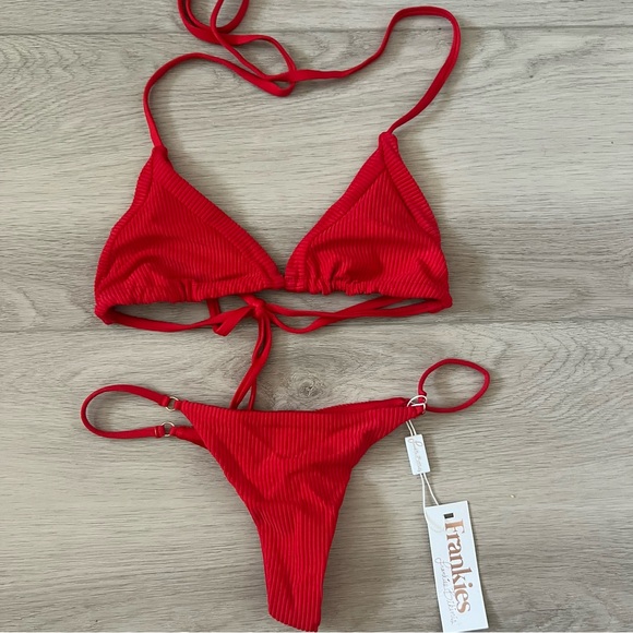 NEW Frankie’s Ribbed Red Bikini Set - Picture 1 of 2